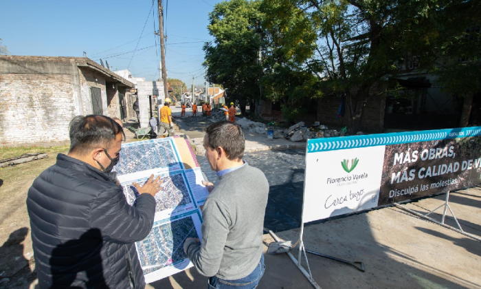 F. Varela: Andrés Watson verificó avances de obras en el entorno del Hospital “Mi Pueblo”